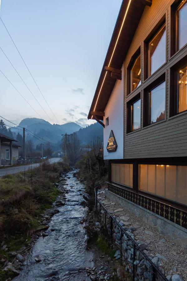 Ranger Chalet Moeciu De Sus Bagian luar foto