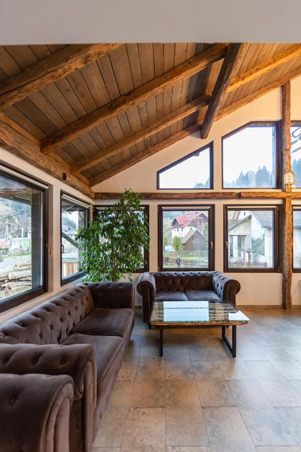 Ranger Chalet Moeciu De Sus Bagian luar foto